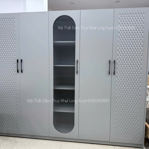 Tủ áo sơn 2m4 x 2m sâu 60