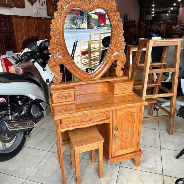 Bàn phấn gỗ Bên
