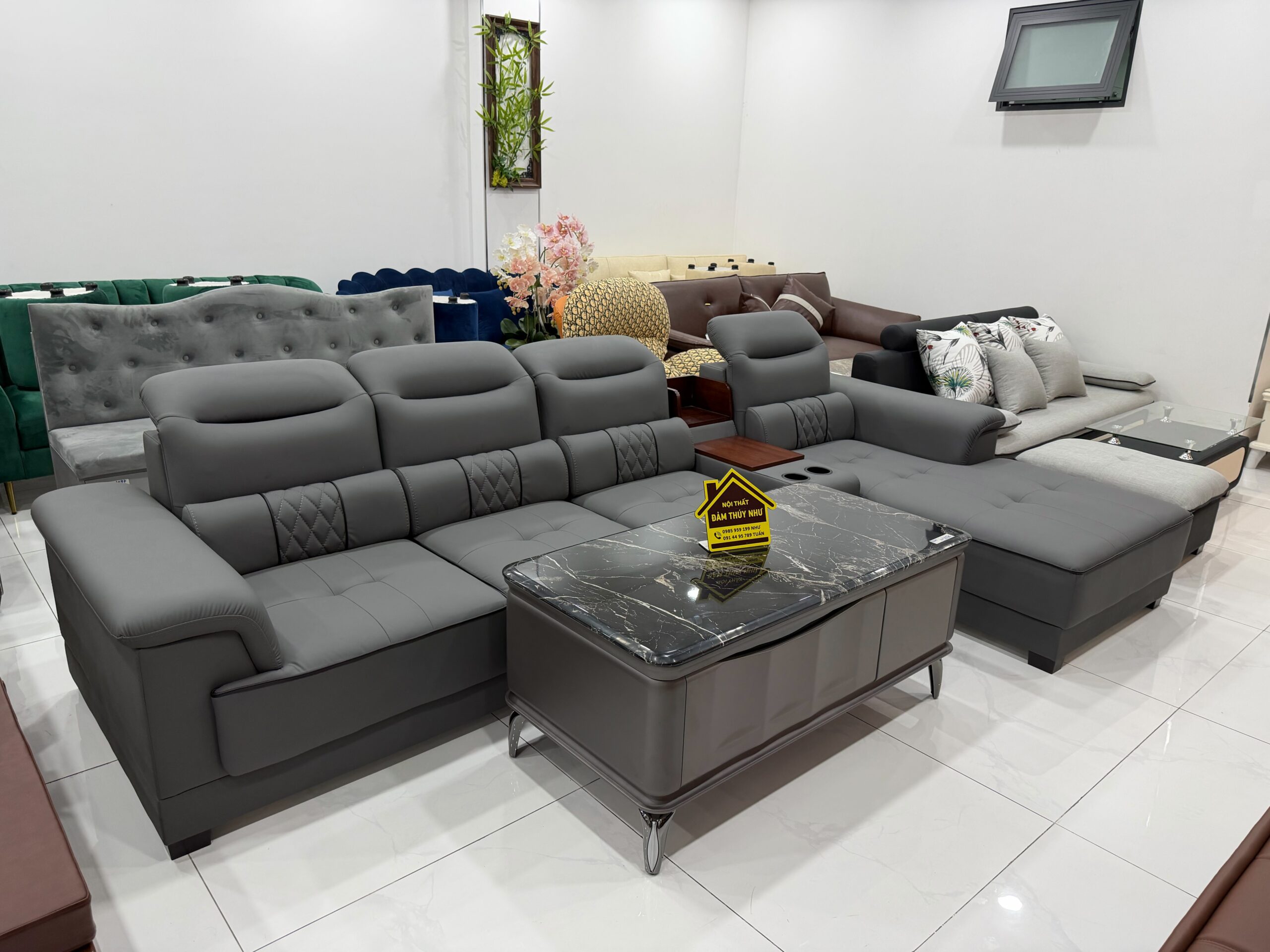 z7207861979860_068e28a0cb63531e1ad3f5c71506e22f