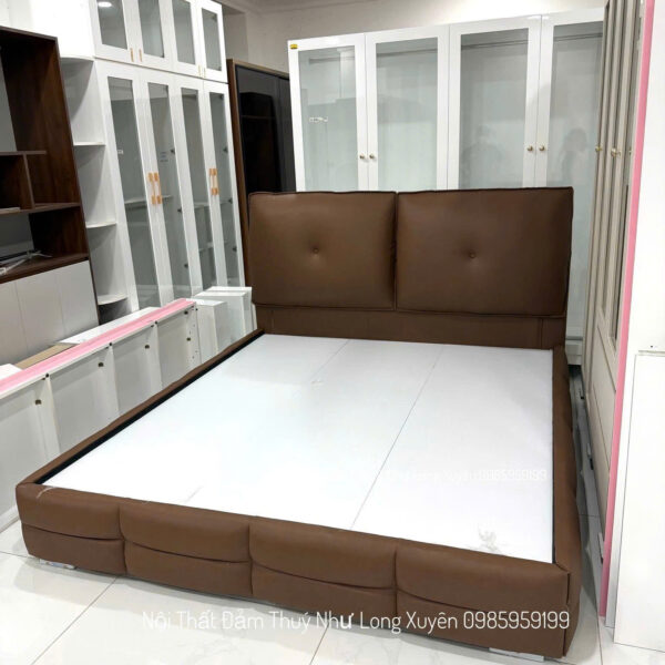 Giường Bọc Simili 1m8x2m